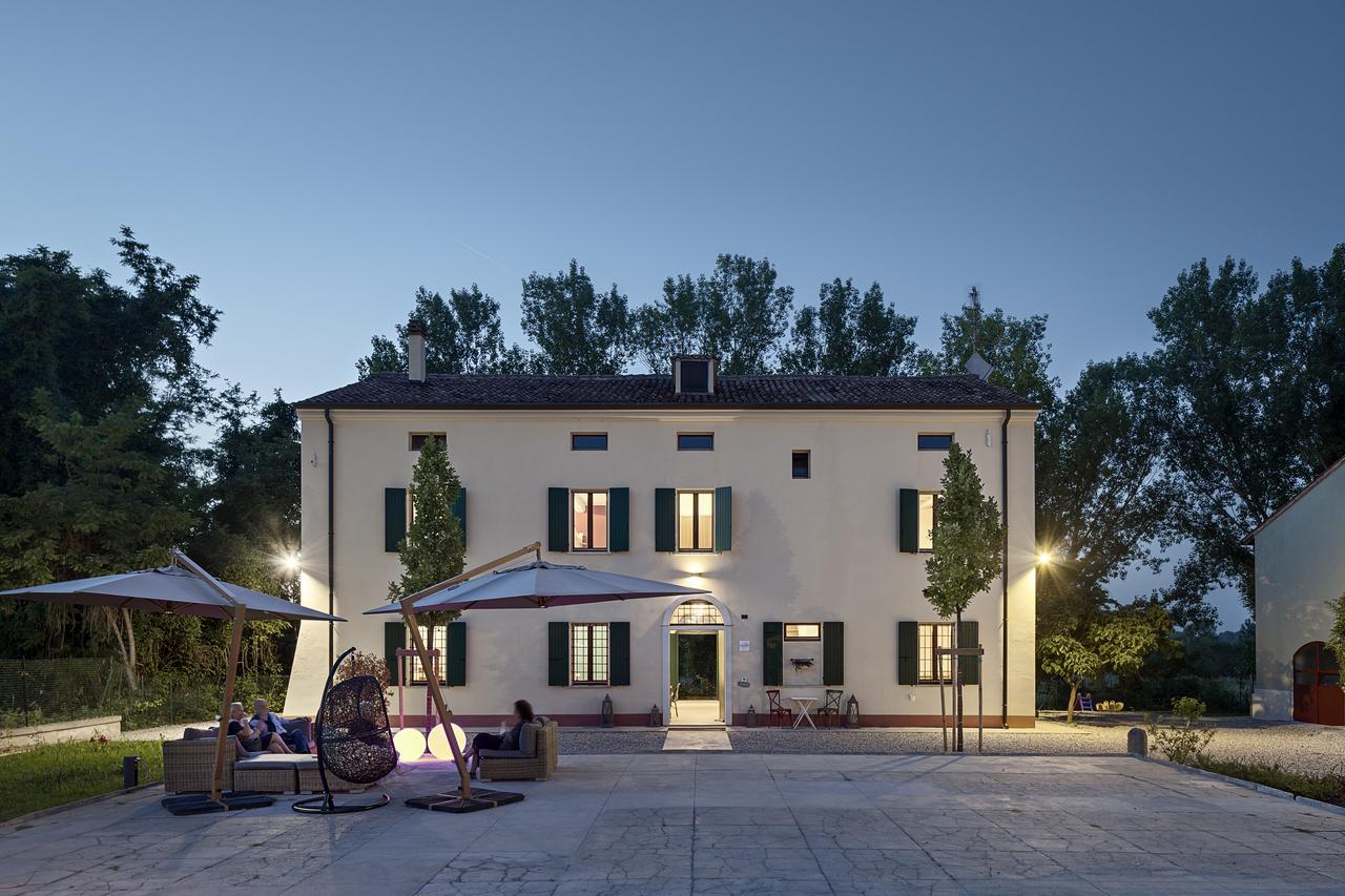 Хостел Cascina La Goliarda Curtatone Екстер'єр фото