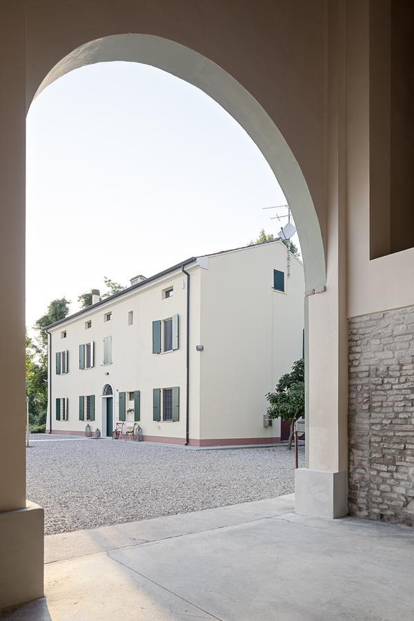 Хостел Cascina La Goliarda Curtatone Екстер'єр фото