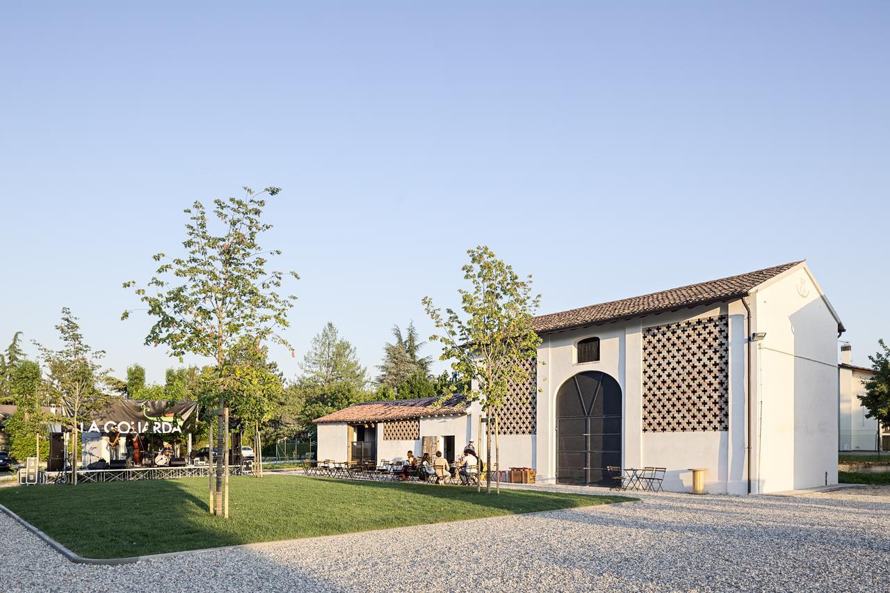 Хостел Cascina La Goliarda Curtatone Екстер'єр фото